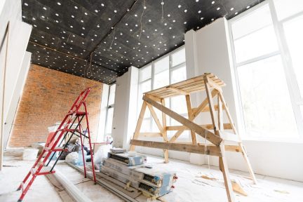 workers-are-installing-plasterboard-gypsum-walls-apartment-is-construction-remodeling-renovation-extension-restoration-reconstruction