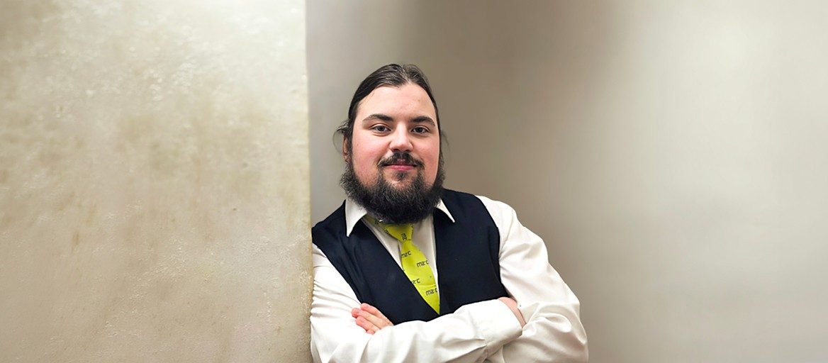 Mezi školou, šichtami a 200 kilometry denně