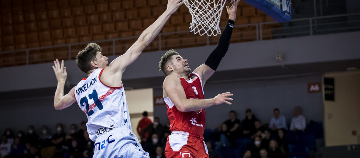 M2C podporuje český basket